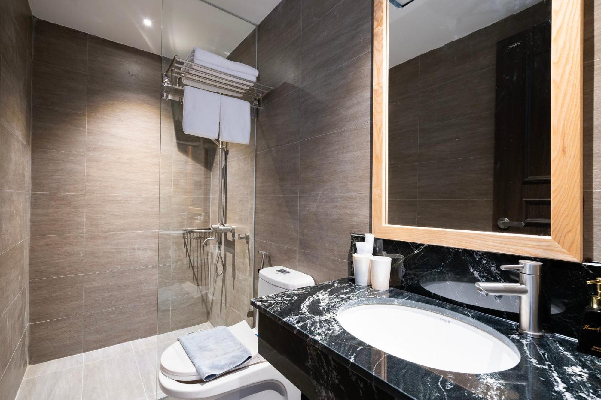 Haven Hut Riverside Hotel 호치민 외부 사진