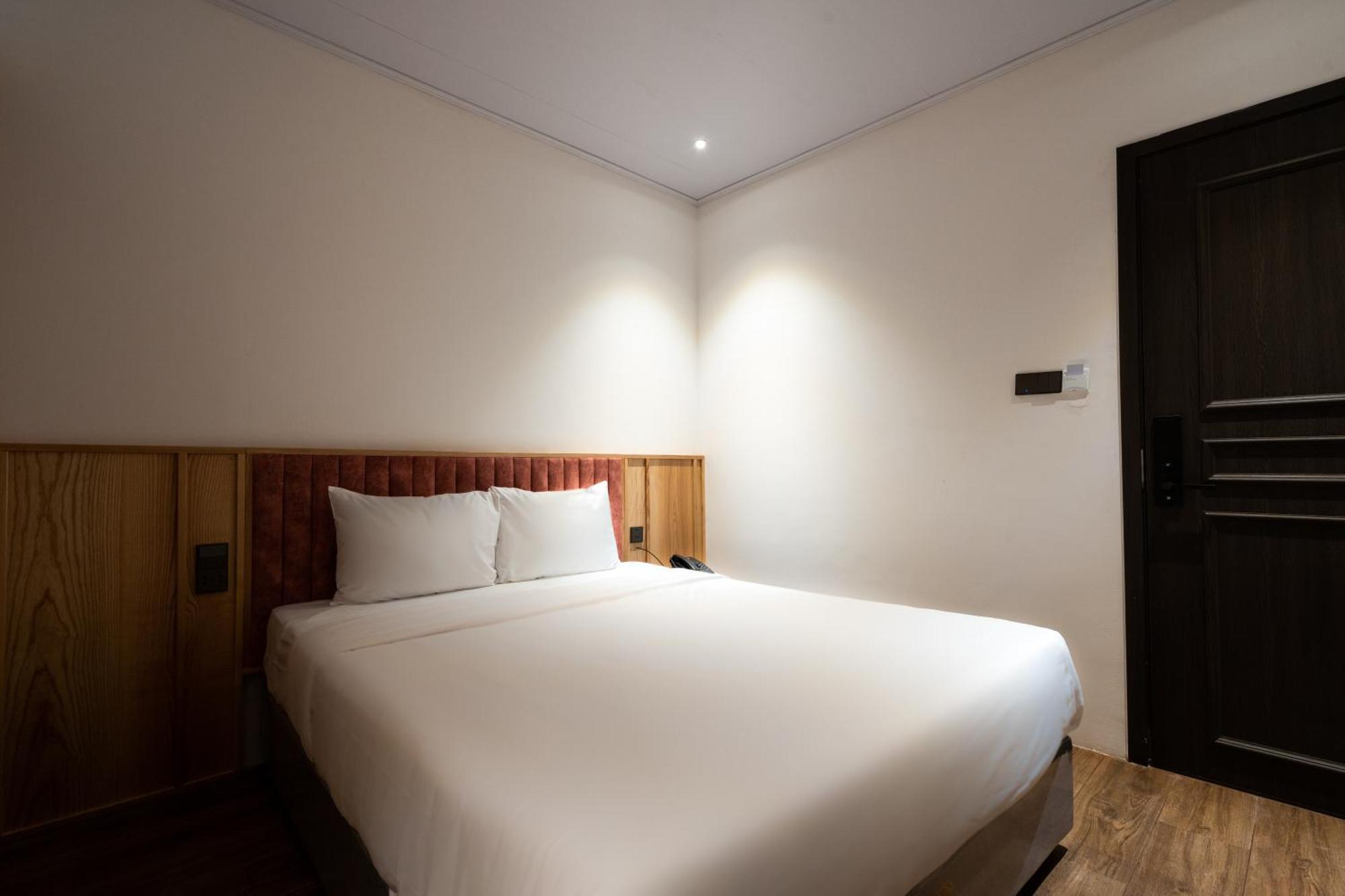 Haven Hut Riverside Hotel 호치민 외부 사진